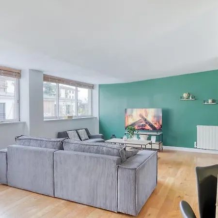Apartment Le Spacieux Paris La Defense Rueil-Malmaison