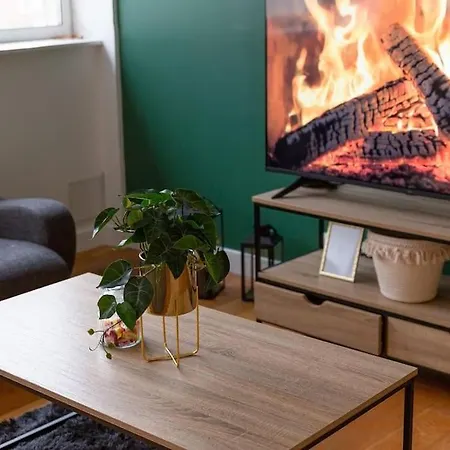 Le Spacieux Paris La Defense Apartment